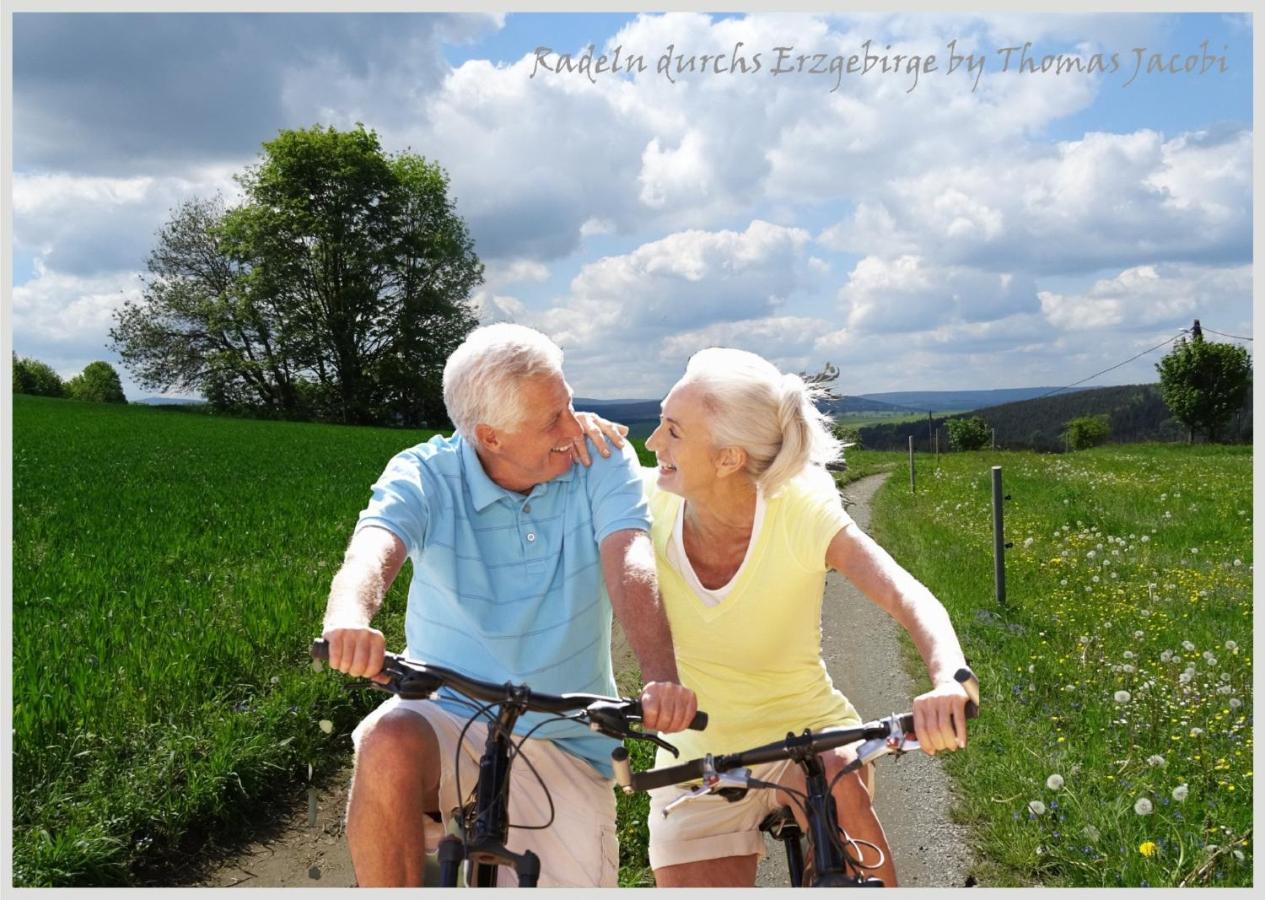 Pension Kleine Auszeit Annaberg-Buchholz Bagian luar foto